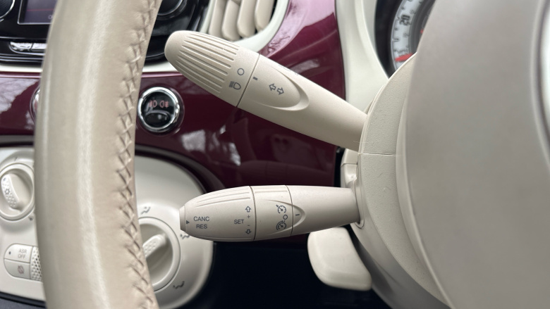 Fiat 500 1.2 Lounge 3dr Petrol Hatchback